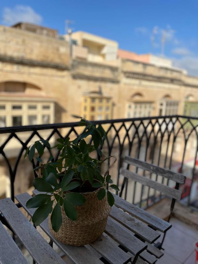 Simons Apartments Minutes Away From Balluta Bay And St Julians Sliema Luaran gambar