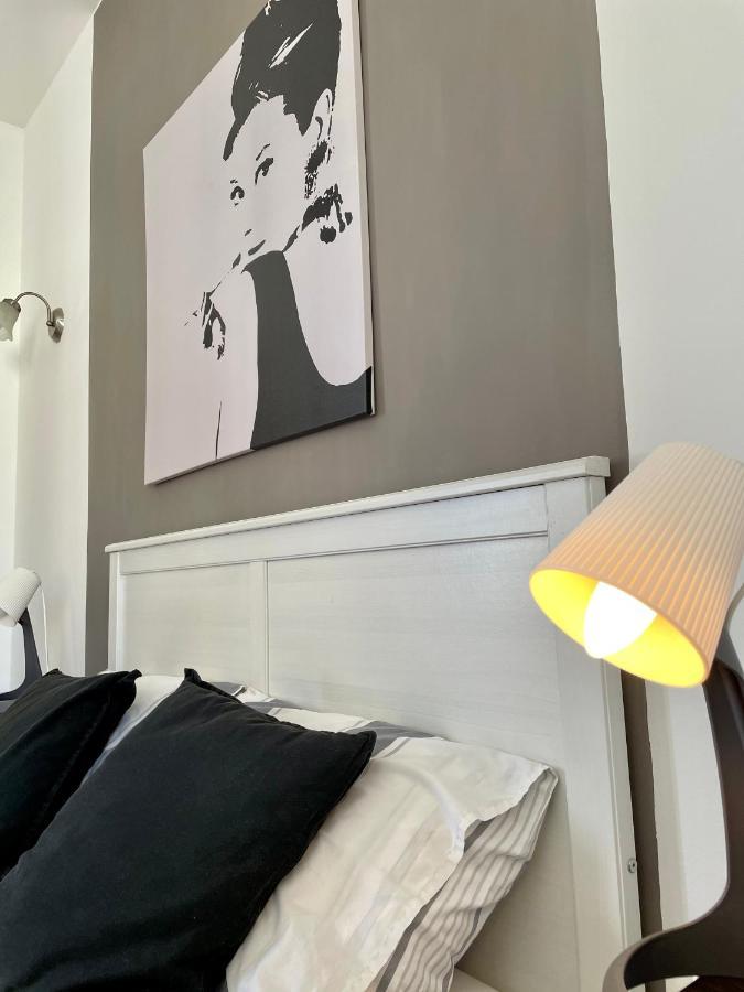 Simons Apartments Minutes Away From Balluta Bay And St Julians Sliema Luaran gambar