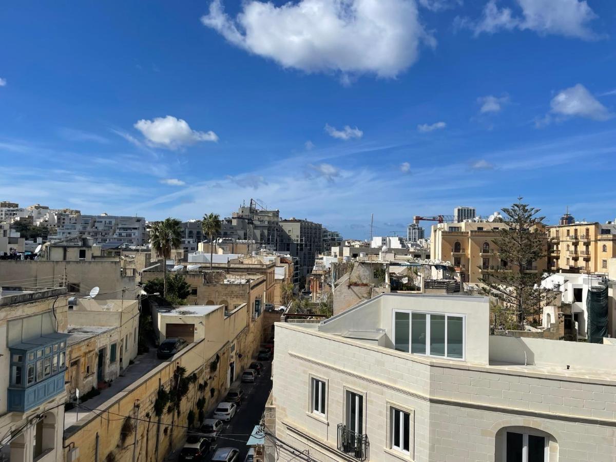 Simons Apartments Minutes Away From Balluta Bay And St Julians Sliema Luaran gambar
