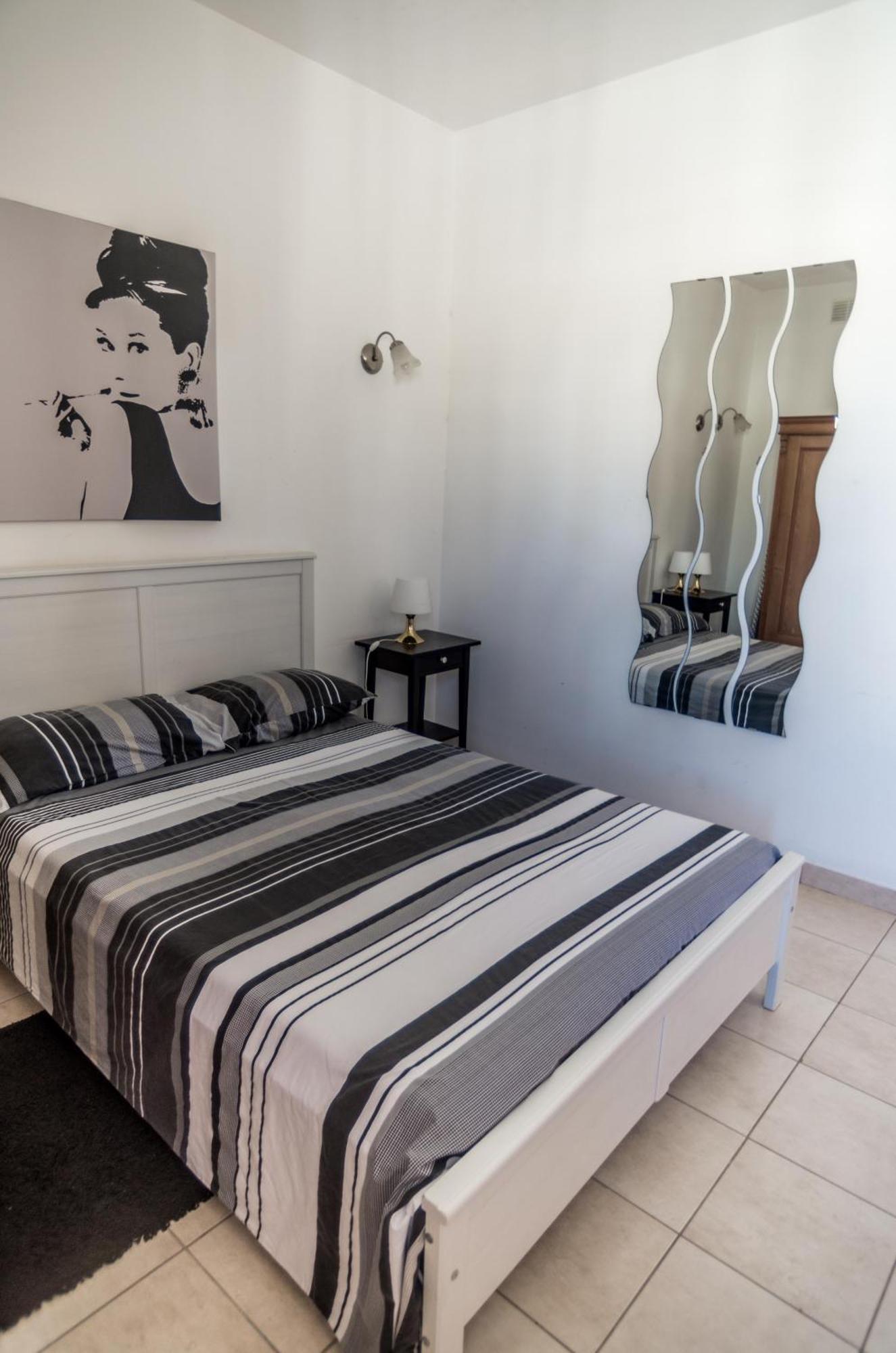 Simons Apartments Minutes Away From Balluta Bay And St Julians Sliema Luaran gambar
