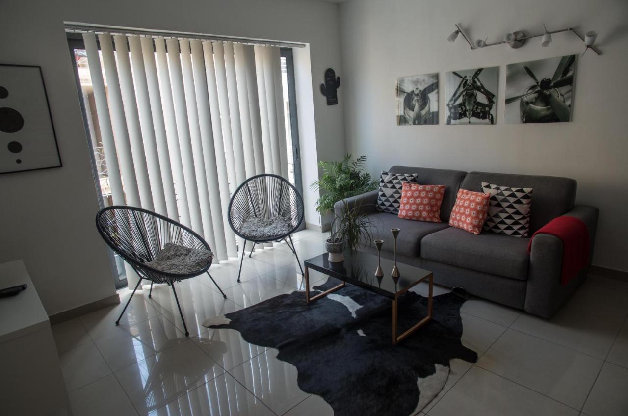 Simons Apartments Minutes Away From Balluta Bay And St Julians Sliema Luaran gambar