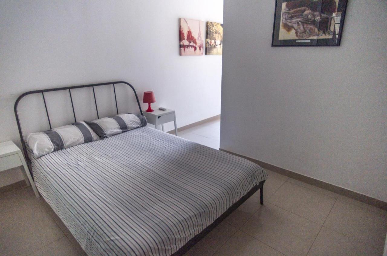 Simons Apartments Minutes Away From Balluta Bay And St Julians Sliema Luaran gambar
